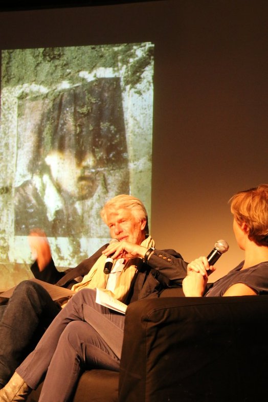 15/04/2015 Salon Magnétique met Chris Dercon - foto: Joachim Chapelle
