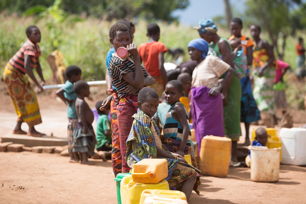 Over 5.800 Mozambican nationals have camped in the village of Kapise 2 in Malawi after fleeing their homes in Mozambique, the majority of them women, children and the elderly. © James Oatway / MSF