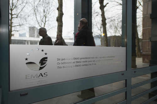 EMAS-label op de voorgevel