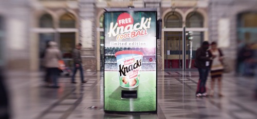 Knacki FootBall Vending Machine