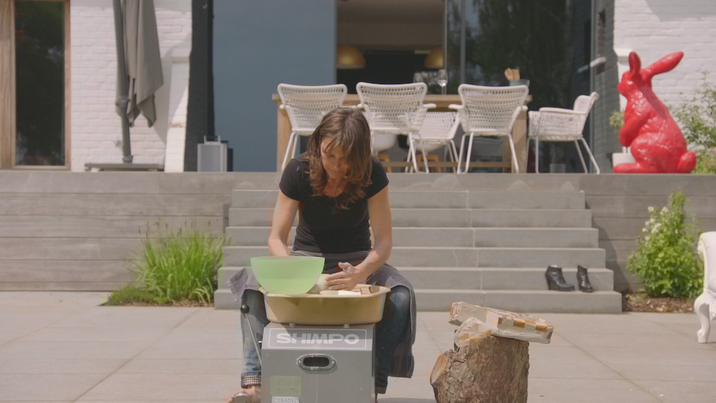 Pascale Naessens in Het huis (c) VRT