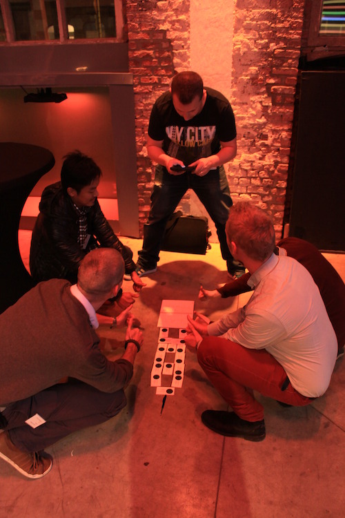 Networking et jeu font bon ménage autour des tablettes.