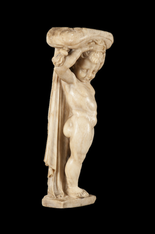Side view of the newly acquired putto<br/>© Lopez de Aragon SL.