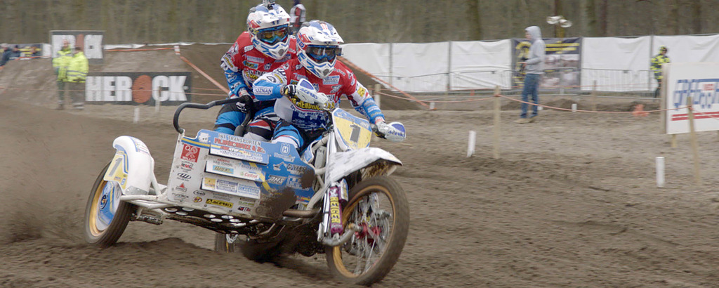 Slijk - Jan Hendrickx en Elvijs Mucenieks (c) VRT / Diplodokus