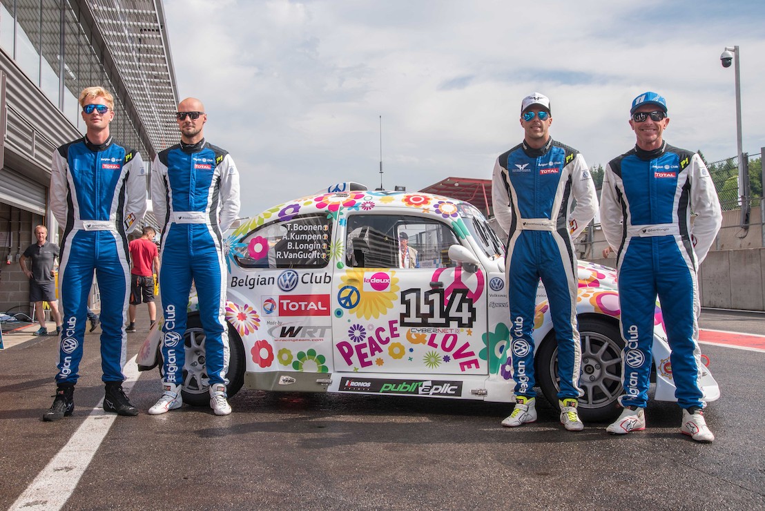 Update Photos (Quentin Champion) - De Belgian VW Club onthult de auto van Tom Boonen, Anthony Kumpen, Bert Longin en Ruben Van Gucht voor de 25 Hours VW Fun Cup