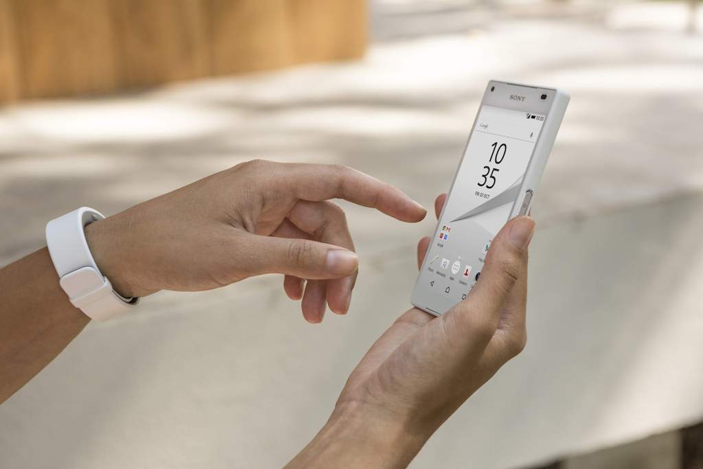 Z5 Compact White Fingerprint
