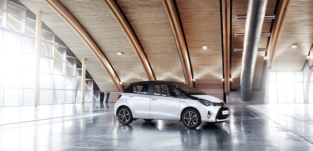 Toyota Yaris Two-Tone