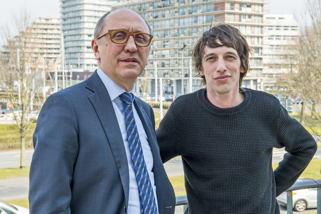 Burgemeester Johan Vande Lanotte & Curator Björn Van Poucke - Copy Arne Deboosere