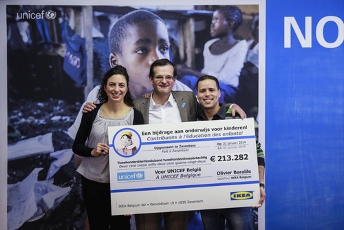 Overhandiging van de cheque van 213.282 euro aan UNICEF België