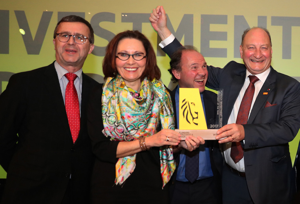 Van links naar rechts: Bruno Segers, Voorzitter raad van bestuur Flanders Investment & Trade, Claire Tillekaerts, gedelegeerd bestuurder Flanders Investment & Trade, Philippe Muyters, Vlaams minister van Werk, Economie, Innovatie en Sport en Wouter De Geest, gedelegeerd bestuurder BASF Antwerpen