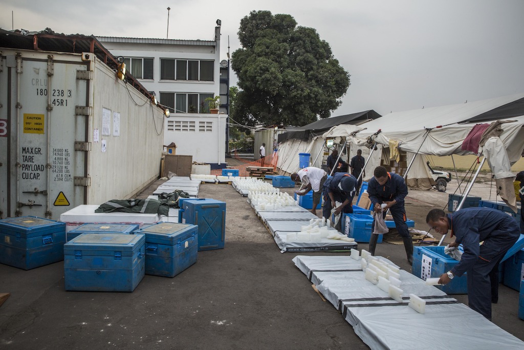 Medecins Sans Frontieres (MSF) staff stock 17.000 icepacks in cooler containers. <br/><br/>The icepacks are cooled at a temperature of minus 22. Before being stored in blue boxes with the vaccines. They are spread out in the sun till they reach a temperature of 0°C. As the vaccines have to be kept at the temperature between +2 and +8°C. Photographer: Dieter Telemans