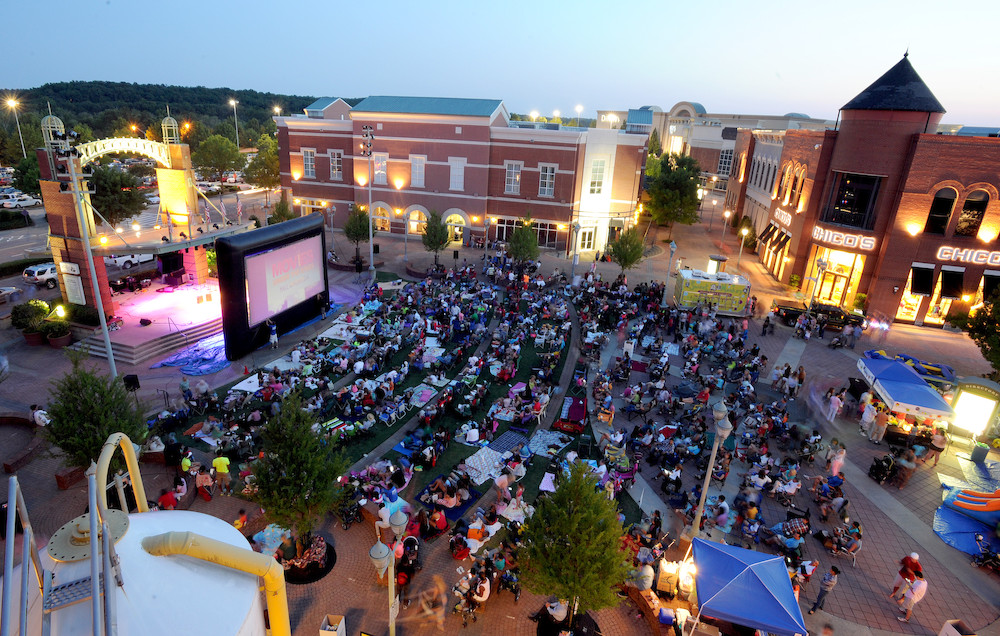 ‘Movies Under The Stars’ at Mall of Georgia: every Saturday now through July 29!