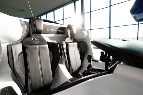 AeroMobil 3.0 - interior seats