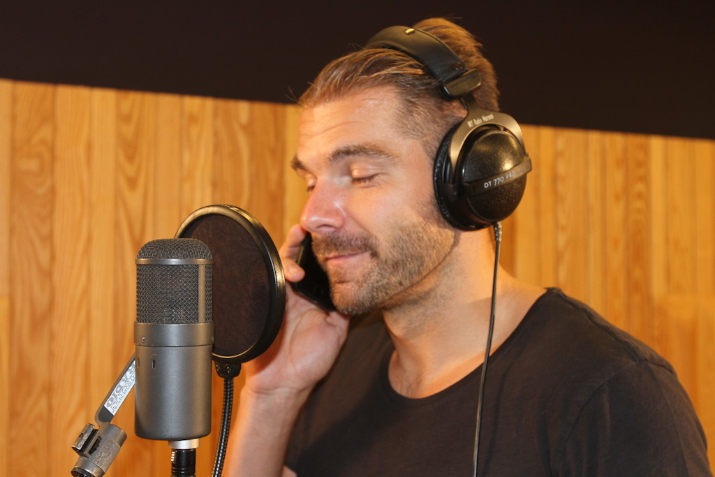 Kobe Ilsen zingt het garantielied (c) VRT