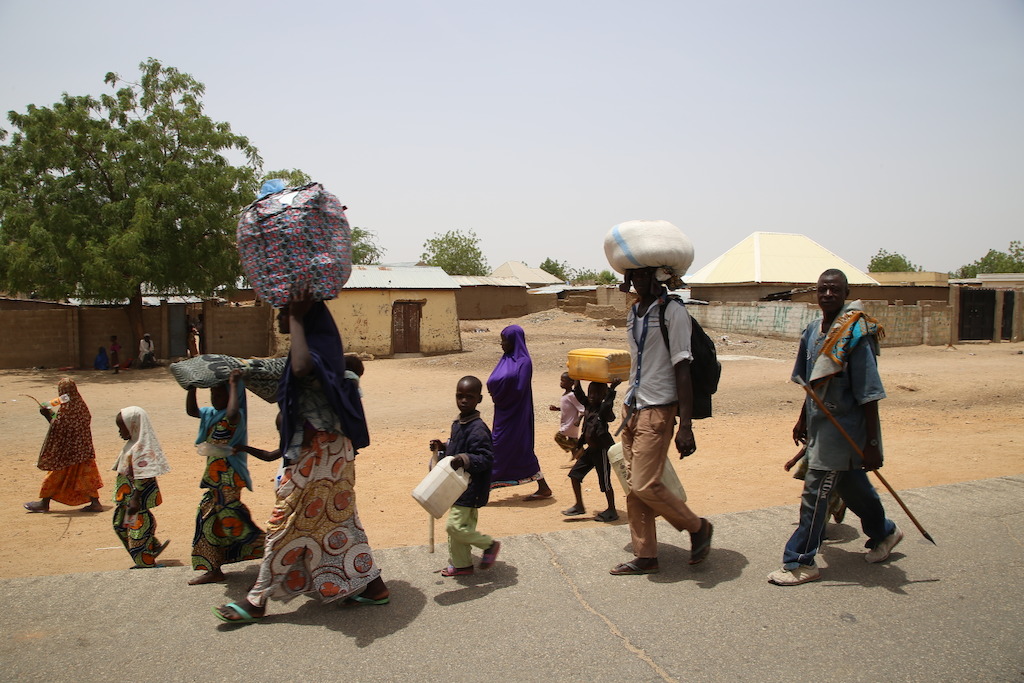 Displaced people arrive in the town of Pulka, in the northeast of Nigeria. Photographer: Igor Barbero