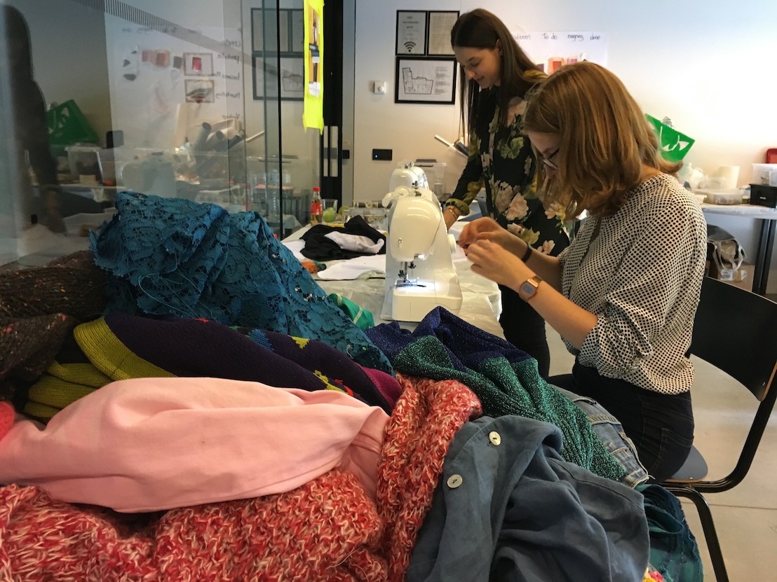 Tientallen jongeren op fashion ondernemerskamp in modestad Antwerpen