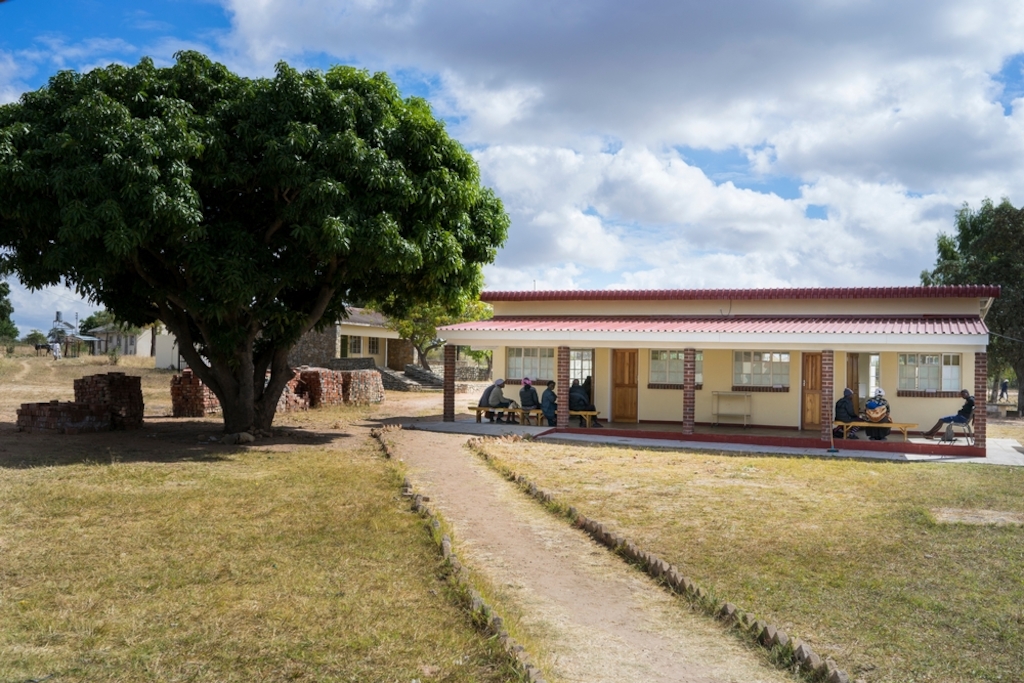 Chimombe Hospital is one of the four cervical cancer screening centers supported by Medecins Sans Frontieres (MSF) in Gutu district. <br/><br/>MSF is working with the Ministry of Health on mentoring bases concerning HIV and OI/ART and cancer screening programs. Photographer: Melanie Wenger/COSMOS