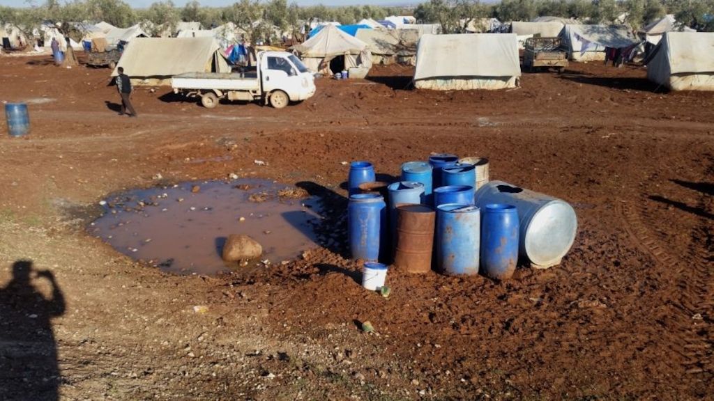 Bab Al Noor camp, northern Syria –<br/>Before the most recent increase in fighting in Azaz, Bab Al Noor camp, near Syria’s border with Turkey, was home to around 14,000 people. Another 1,300 people have arrived in the camp in the in the second week of February. MSF has donated around 50 large family tents for the recently arrived people in the camps and is looking at how to improve water and sanitation.