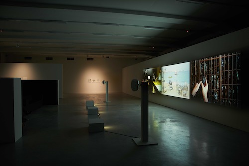 Zicht op de tentoonstelling Ellie Ga. Pharos in M - Museum Leuven<br/>Foto: Dirk Pauwels