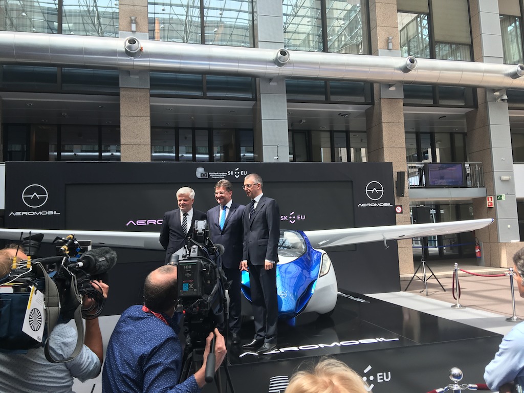 Co-founders of AeroMobil company Juraj Vaculik and Stefan Klein with the Minister of Foreign and European Affairs of Slovakia Miroslav Lajcak.