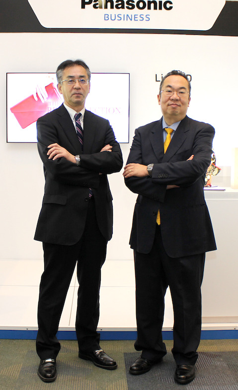 Yoshihiro Kanamaru, presidente Panasonic de México y Ken Tsutsumi, director Grupo Soluciones de Panasonic de México