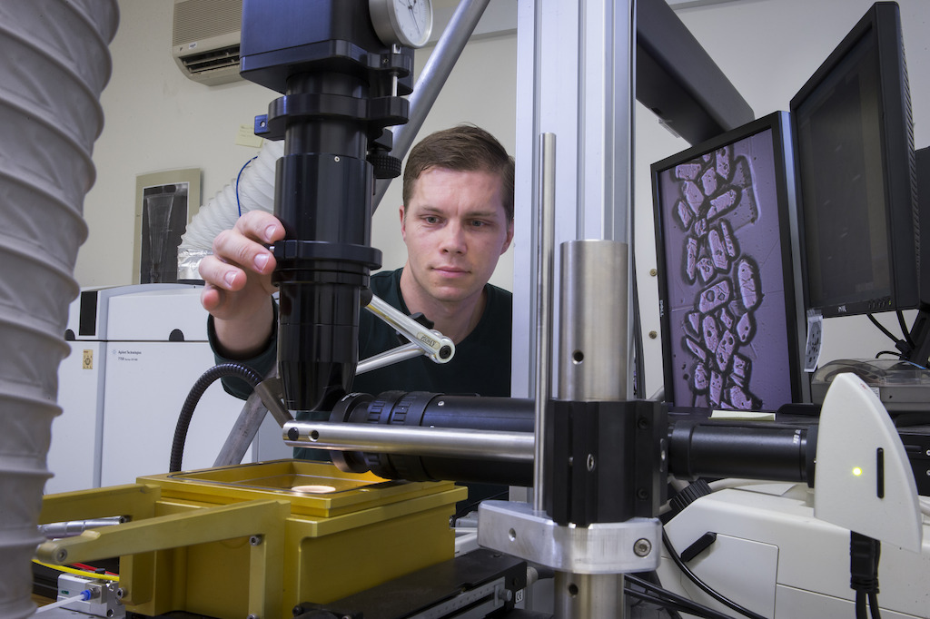 Dr Antony Burnham from the ANU Research School of Earth Sciences. Image: Stuart Hay, ANU.