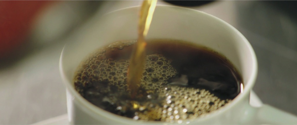 Wat doet koffie met je lichaam?<br/>Over eten (c) VRT