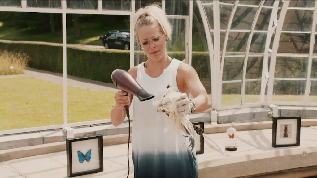 Eline De Munck<br/>Weg zijn wij (c) VRT
