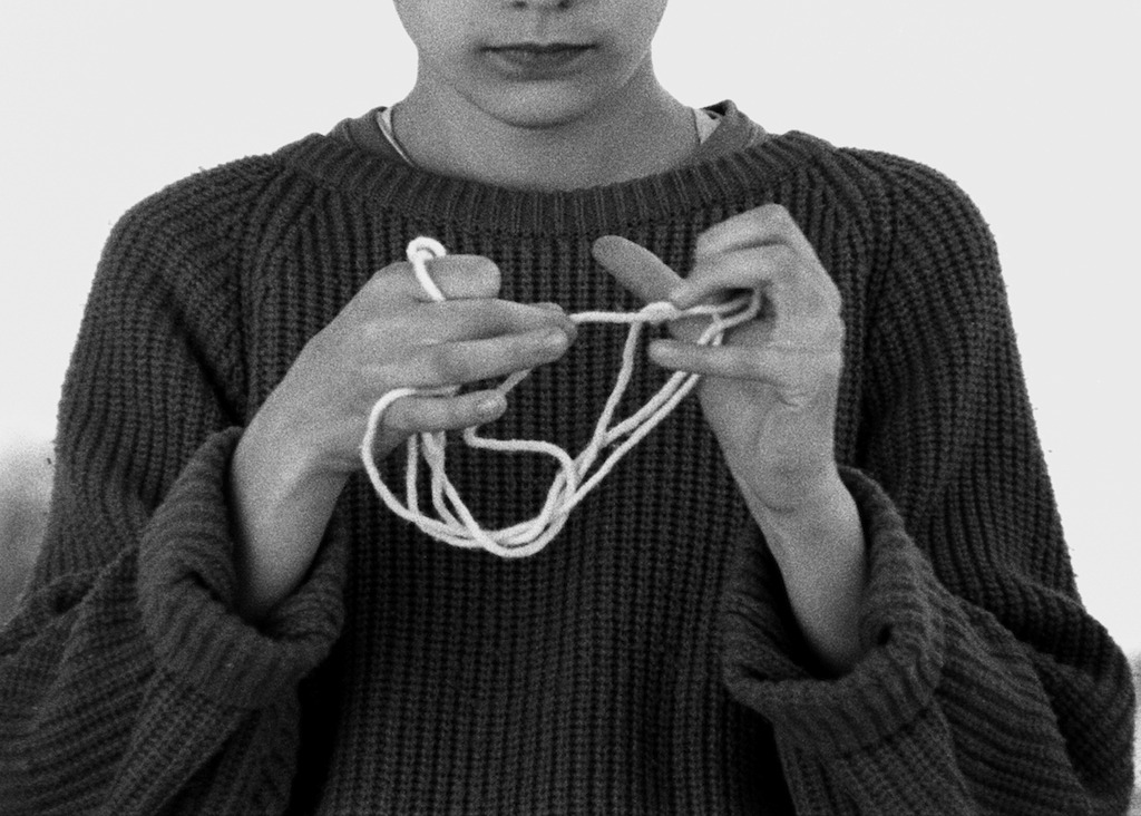 Tentoonstelling Twisted Strings in M-Museum Leuven. Film Still 2016 (c) Katrien Vermeire