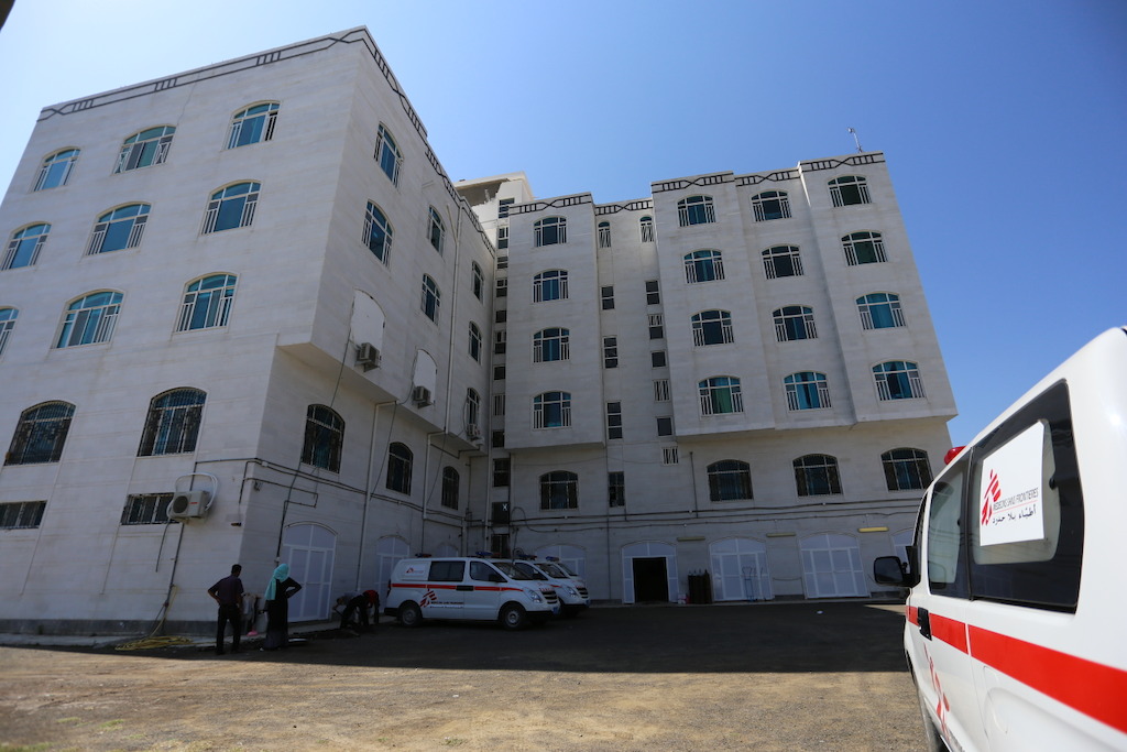 The MSF Mother and Child Hospital in Al-Houban, Taiz, was built to be a hotel. In November 2015, MSF open a hospital in the building, and is now running an emergency room, out-patient department, maternity, pediatrics department and malnutrition treatment (outpatient and inpatient), providing life-saving medical care to women and children. Photographer: Trygve Thorson
