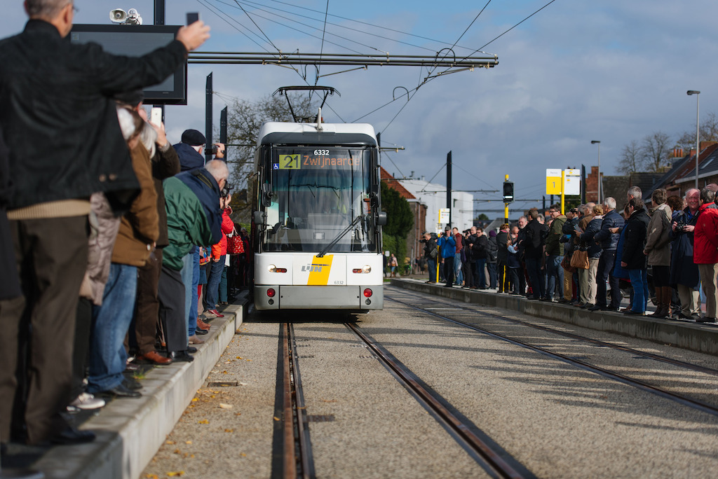 De tram rijdt opnieuw tot in Zwijnaarde.<br/>Foto: David Plas