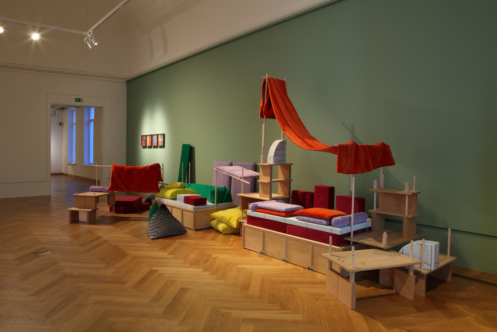 Salon Géologique van Yto Barrada in M-Museum Leuven (c) Dirk Pauwels