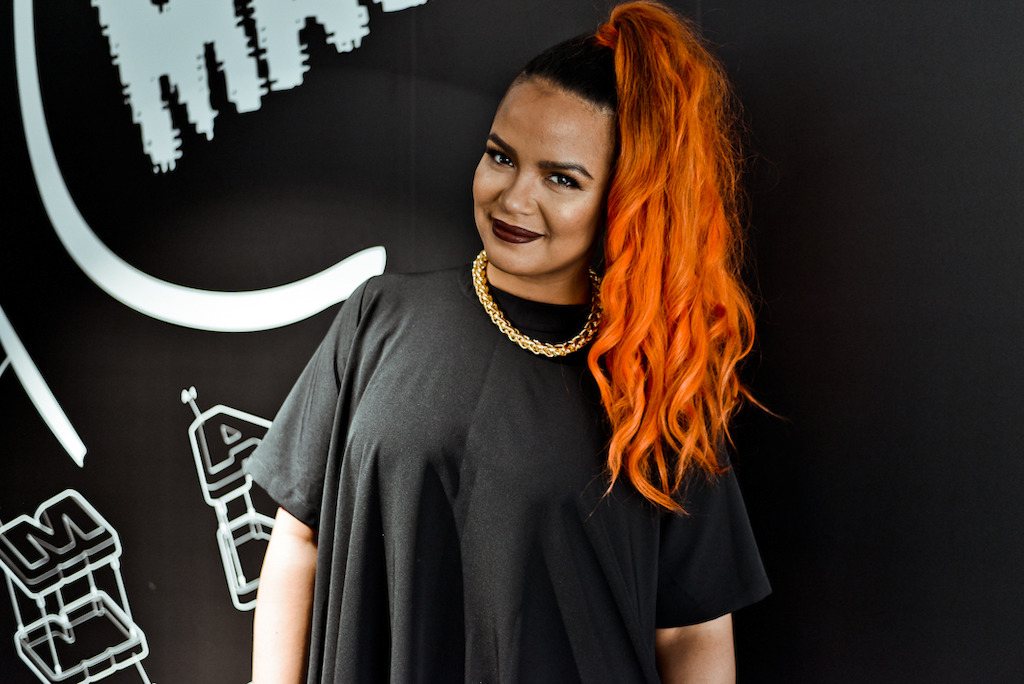 Cheque donatie M.A.C x dance4life