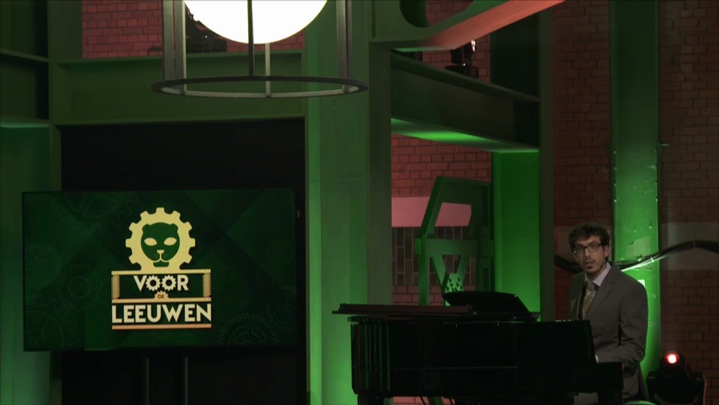Voor de leeuwen (c) VRT