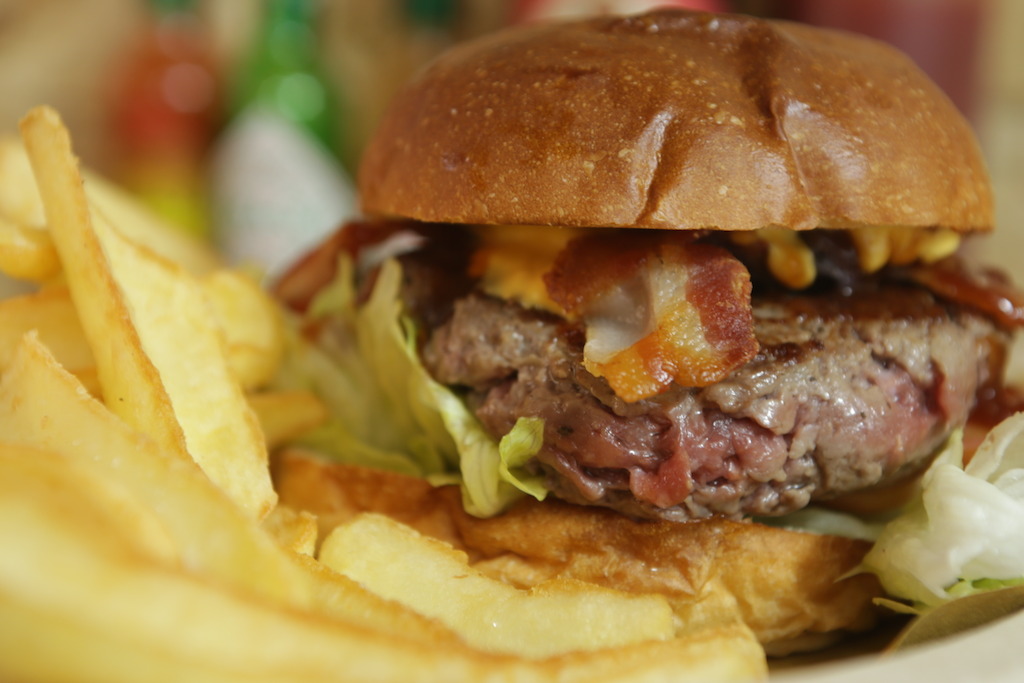 Hamburger - ANGUSandMORE