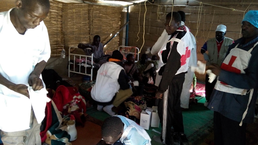 MSF teams provide support to the Chadian Ministry of Health. A triple suicide attack that took place on the island of Koulfoua in the Lake Chad area in Chad on Saturday, 5 December reportedly killed 30 people and wounded up to 200. Doctors Without Borders (MSF) teams present in the area are providing support to the Chadian Ministry of Health.
