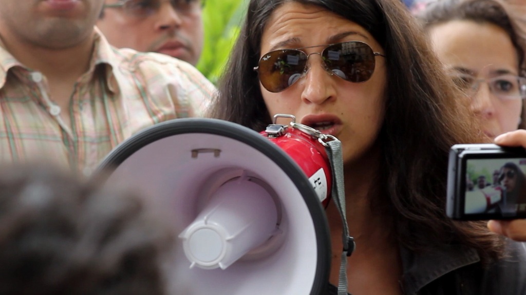 Rien n'est pardonné : Zineb El Rhazoui - (c) Savage Film