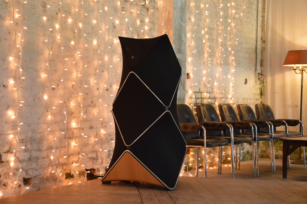 BeoLab 90