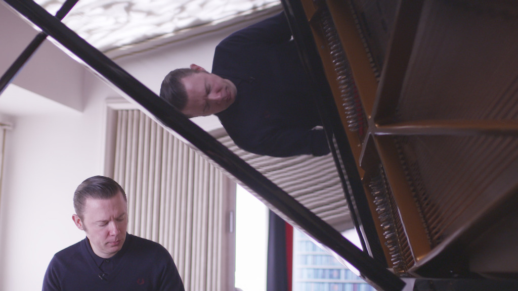 Off the record - Alex Callier - (c) VRT