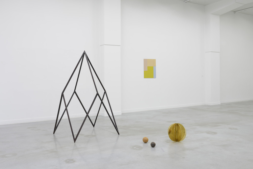 Sofie Haesaerts<br/>Slowly slowly catchy monkey, 2011<br/>samenwerking tussen Sofie Haesaerts en Colombe Marcasiano (c) Isabelle Arthuis