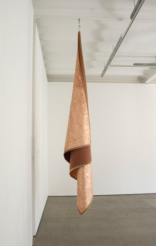 ‘Chronology of tears’ van Edith Dekyndt