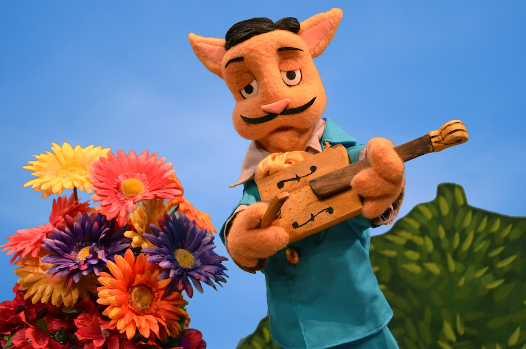The Cat and a Fiddle (Center for Puppetry Arts)