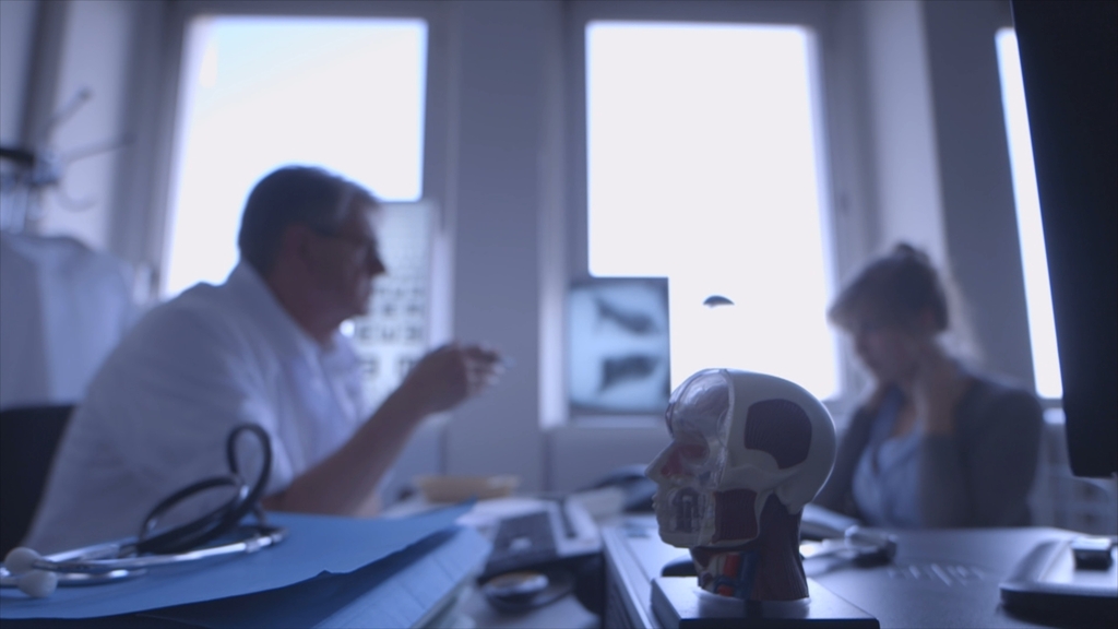 Panorama - Onpartijdigheid verzekerd: medisch expert - (c) VRT
