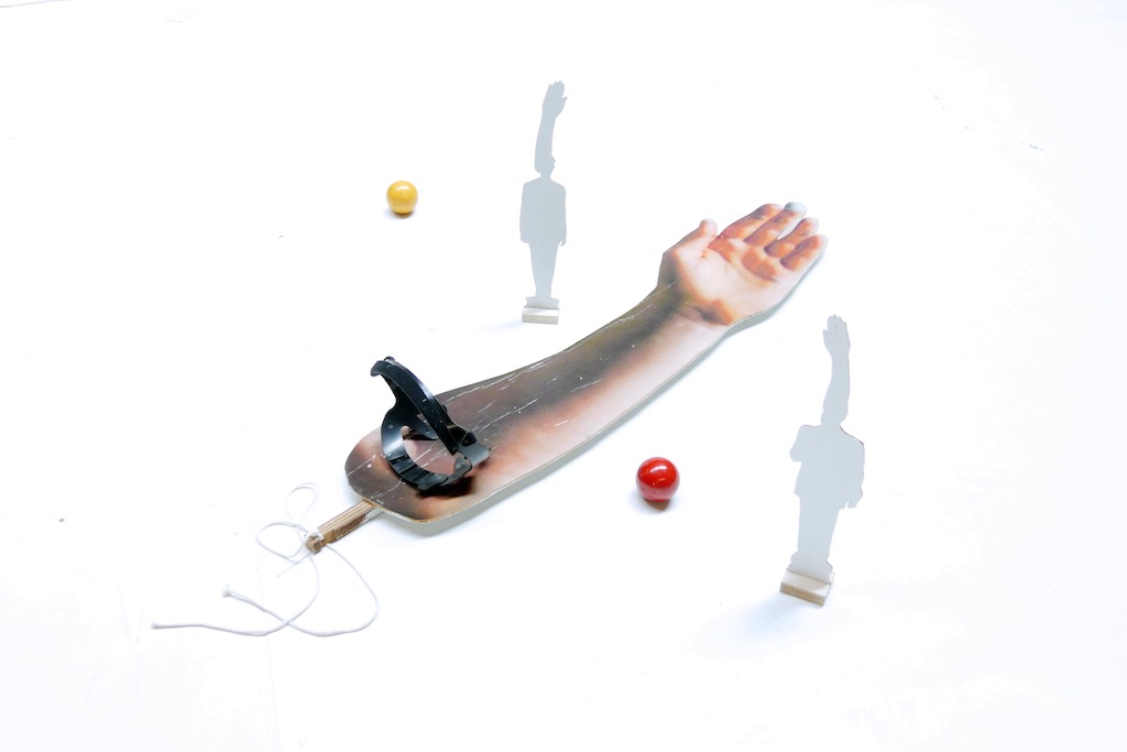 PODIUM: 31.03 & 1.04 - Robbert&Frank Frank&Robbert - DON'T WE DESERVE GRAND HUMAN PROJECTS THAT GIVE US MEANING - performance - première