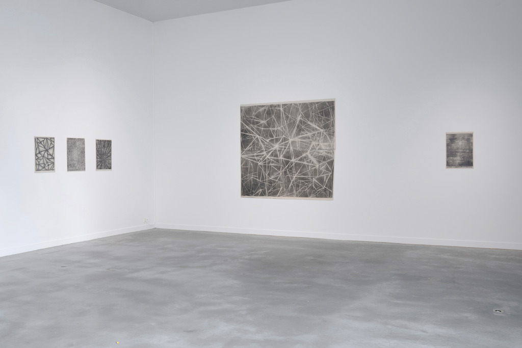 Denitsa Todorova<br/>Balance, 2015<br/>Waiting, 2015<br/>The end, 2015 (c) Isabelle Arthuis