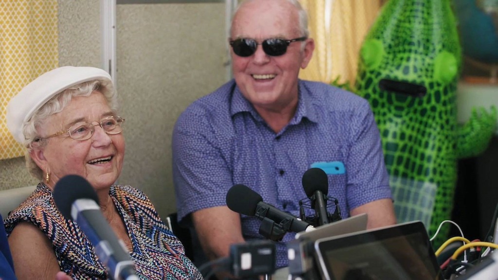 Radio Gaga in Benidorm - Jeanneke en André - (c) De chinezen