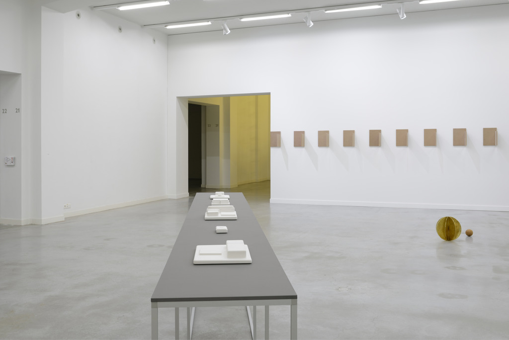 Astrid Mingels<br/>Designed in California, 2014 (c) Isabelle Arthuis