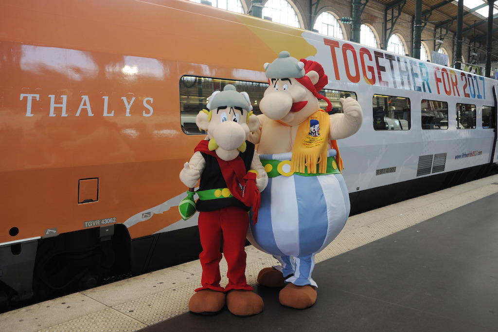 Asterix & Obelix, de officiële mascottes van het Wereldkampioenschap Ijshockey 2017.<br/>©EricBernard