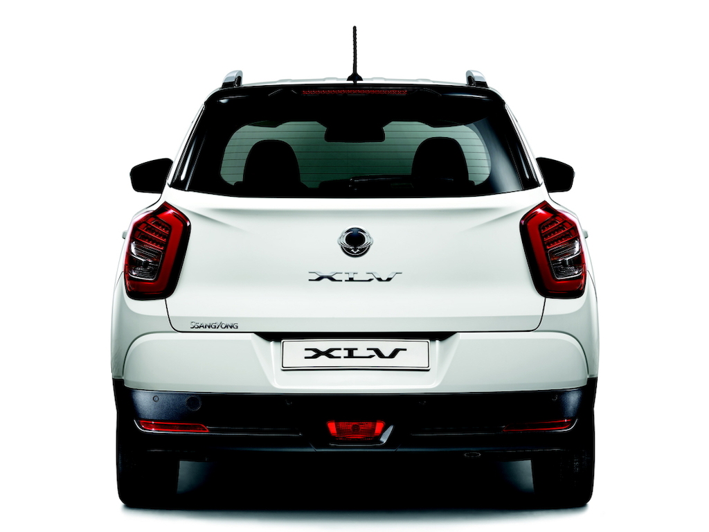 XLV 16