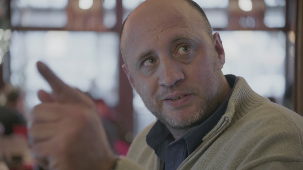 Francis, uitbater van brasserie Du Parc